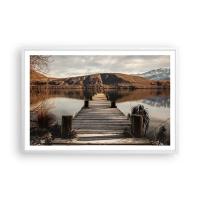 Plakat i hvid ramme - Et landskab i stilhed - 91x61 cm