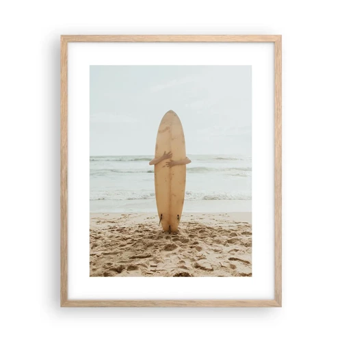 Plakat i ramme af lyst egetræ - Af kærlighed til bølgerne - 40x50 cm