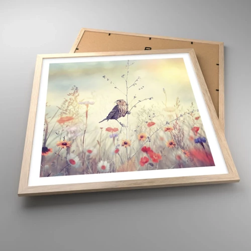 Plakat i ramme af lyst egetræ - Fugleportræt med en eng i baggrunden - 50x50 cm