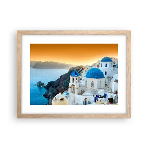 Plakat i ramme af lyst egetræ - Santorini - omfavnet af klipperne - 40x30 cm