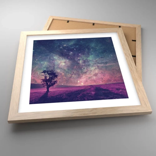 Plakat i ramme af lyst egetræ - Under en magisk himmel - 30x30 cm