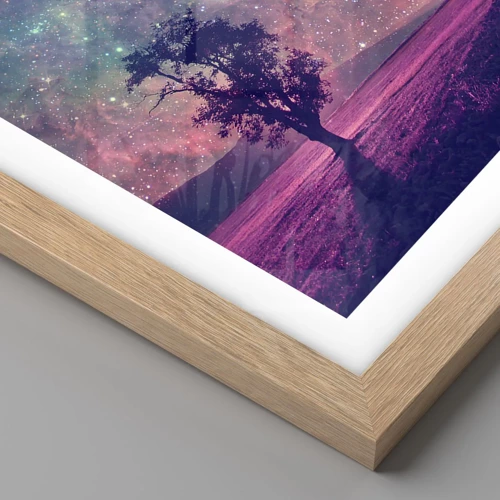 Plakat i ramme af lyst egetræ - Under en magisk himmel - 50x50 cm