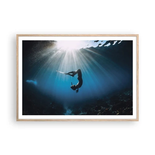 Plakat i ramme af lyst egetræ - Undervandsdans - 100x70 cm