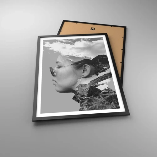 Plakat i sort ramme - Portræt af toppen og skyen - 50x70 cm