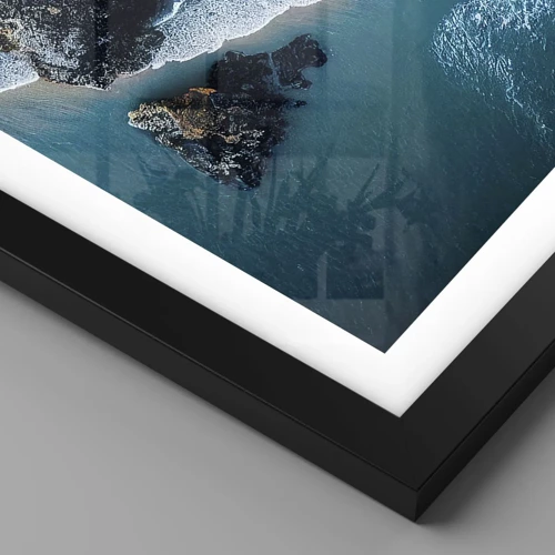 Plakat i sort ramme - Svøbt i bølger - 60x60 cm