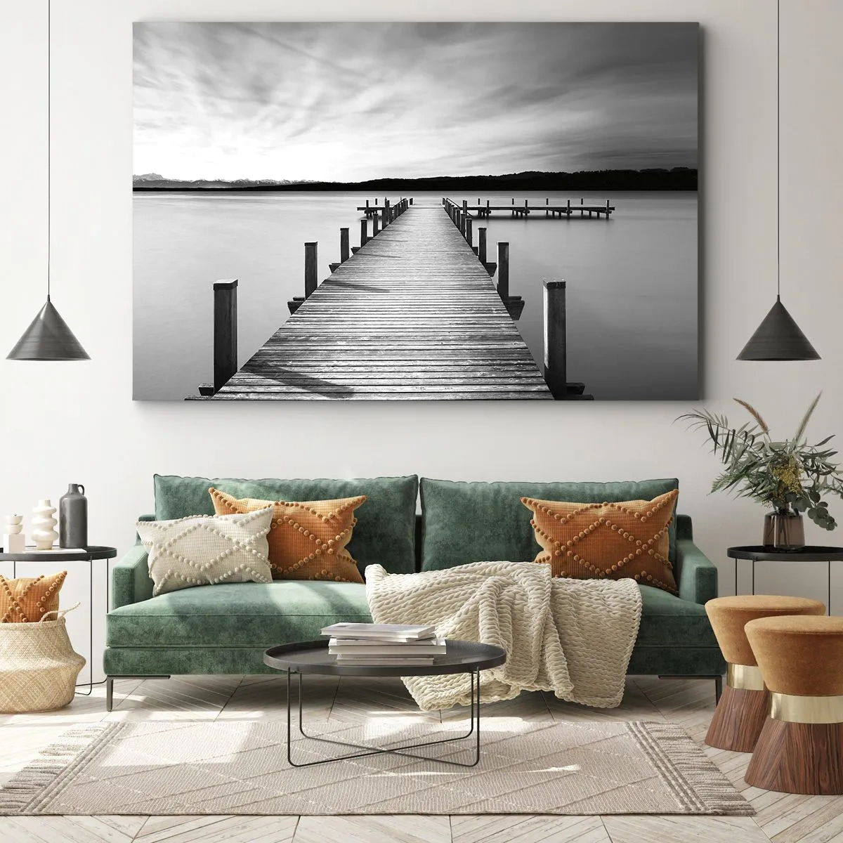 Lærredstryk - Billede på lærred - En sort-hvid mole ved en rolig sø - 70x50cm - På vandhullet - fred - Moderne vægdekoration til stue og soveværelse ARTTOR