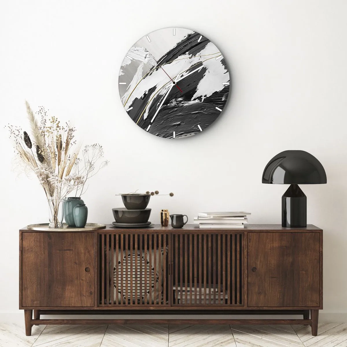 Vægur, Uret - Dynamiske penselstrøg i sort, hvid og grå - 30x30cm - Abstraktion med flair - Moderne vægdekoration til stue, køkken og soveværelse ARTTOR