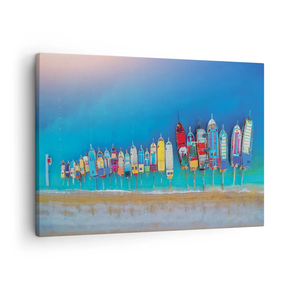 Lærredstryk - Billede på lærred - Farverige både opstillet på række på kysten - 70x50cm - Fra et fugleperspektiv - Moderne vægdekoration til stue og soveværelse ARTTOR