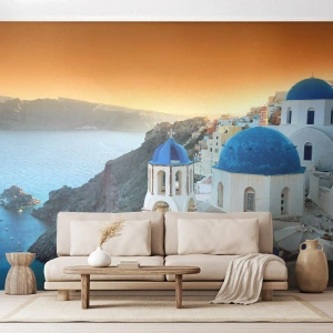 Fototapet Selvklæbende Deluxe Sticker - Santorini - omfavnet af klipperne - Landskab, Grækenland, Santorini - 200x140 cm