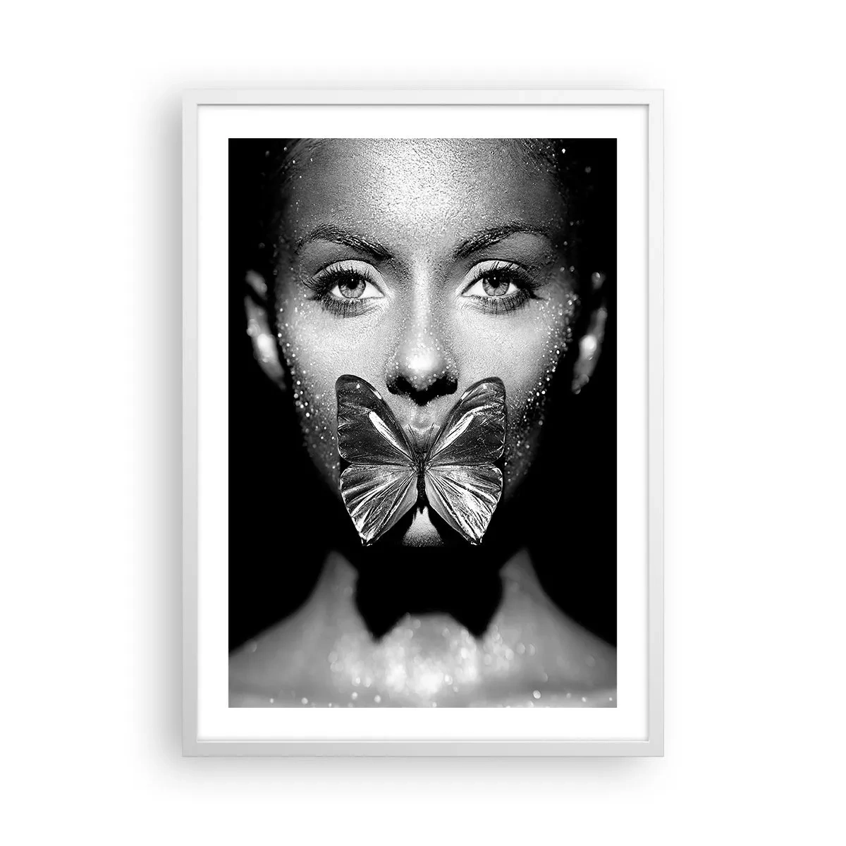 Plakat i hvid ramme - Sommerfuglekys - 50x70 cm