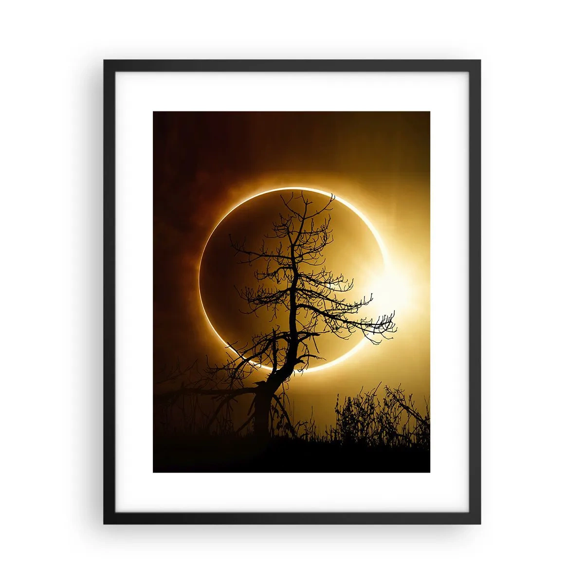Plakat i sort ramme - Total formørkelse - 40x50 cm