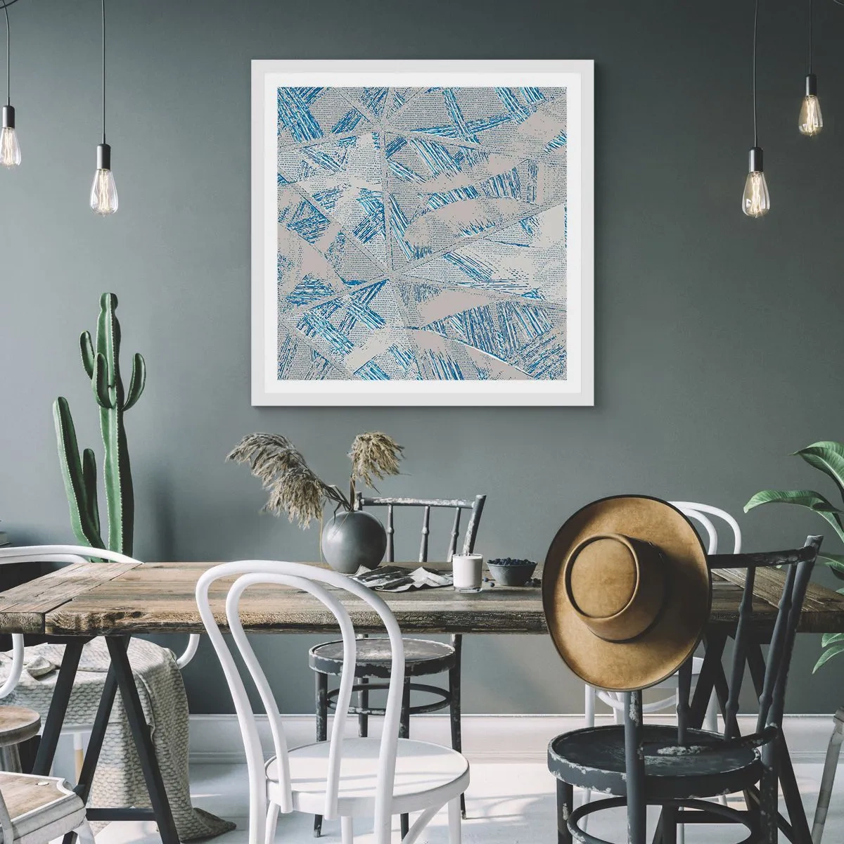 Plakat i hvid ramme - I en gråblå labyrint - 60x60 cm