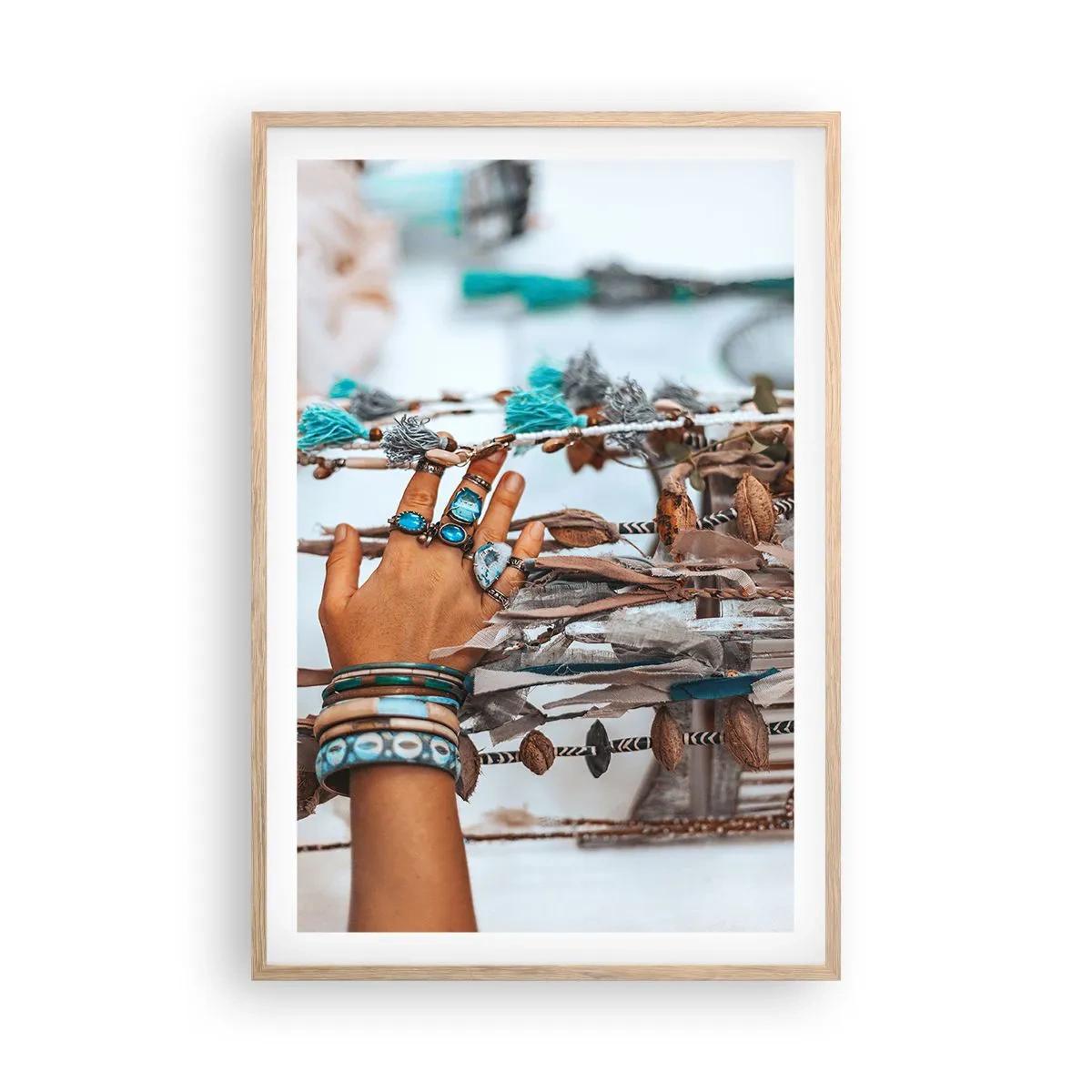 Plakat i ramme af lyst egetræ - Lokale skatte - 61x91 cm