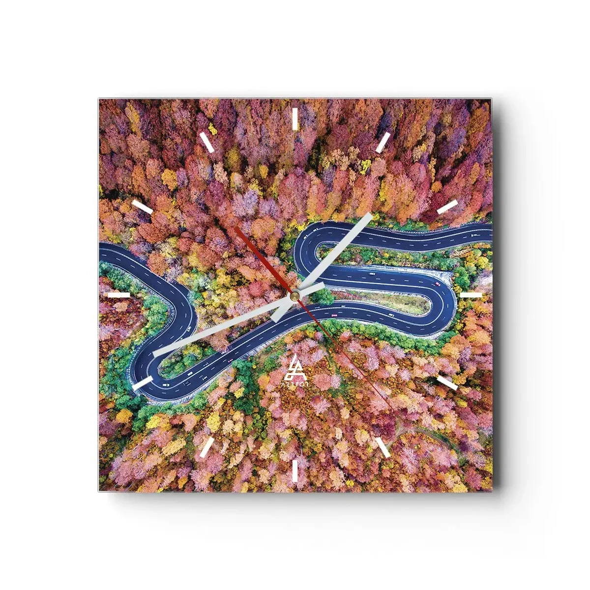 Vægur, Uret - En snoet vej gennem skoven - 30x30 cm