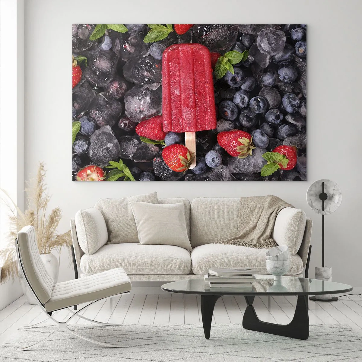 Billede på glas - En ispind blandt frossen frugt og mynteblade - 70x50cm - En smag af varm sommer - Moderne vægdekoration til stue og soveværelse ARTTOR