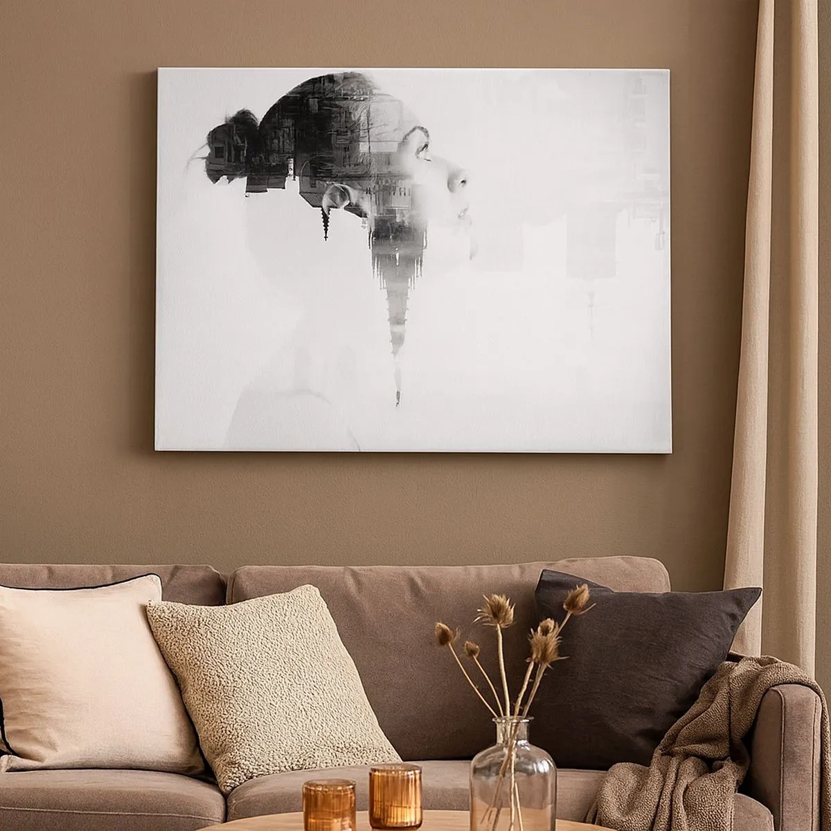 Lærredstryk - Billede på lærred - Portræt af en kvinde med omridset af en by i baggrunden, sorte og hvide farver - 70x50cm - På begge sider af glasset - Moderne vægdekoration til stue og soveværelse ARTTOR