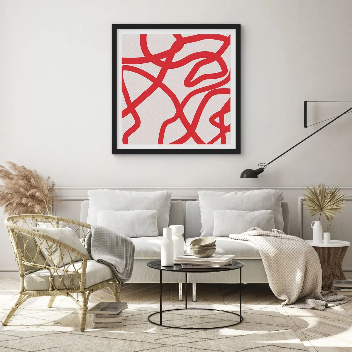 Plakat i sort ramme - Rød på hvid - 30x30 cm