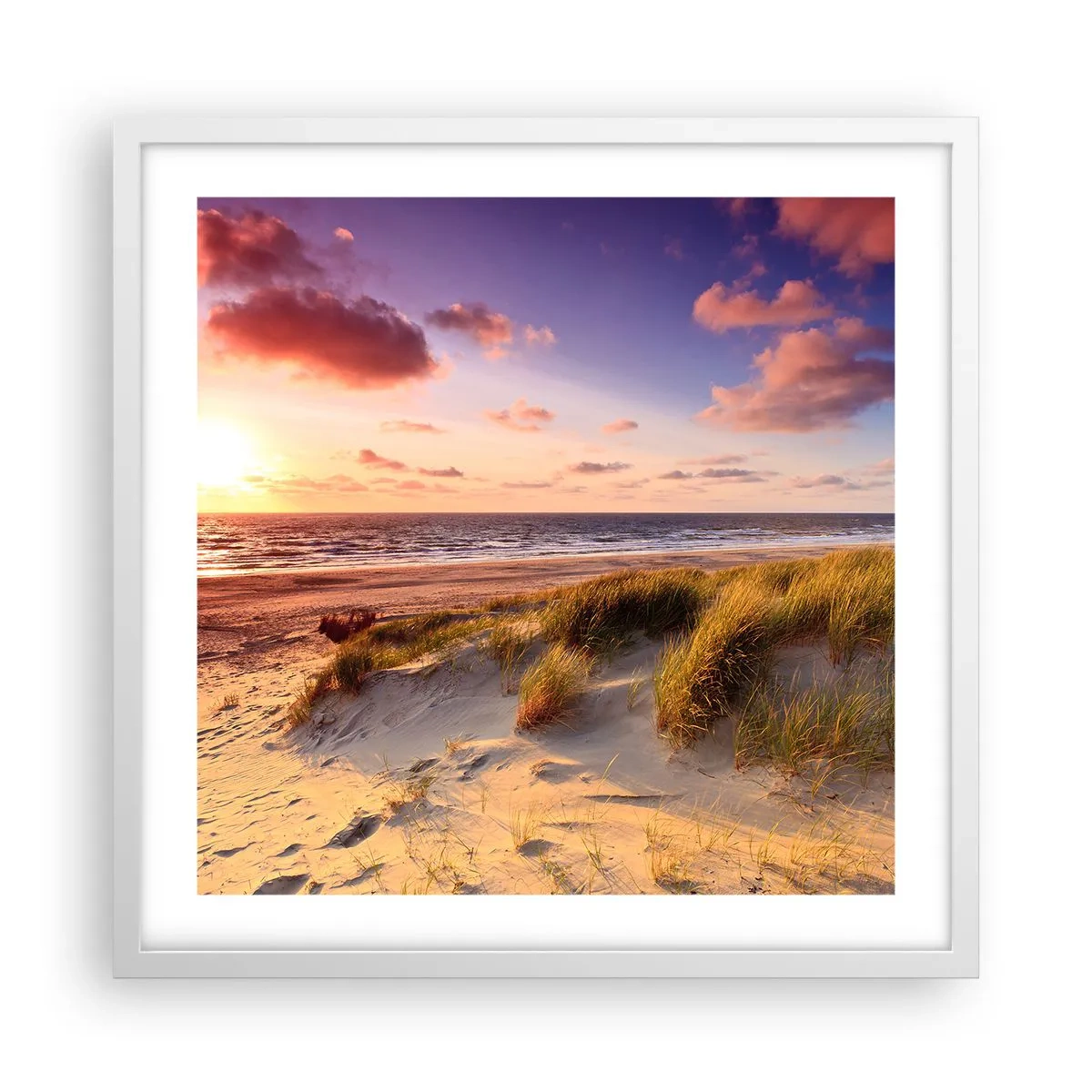Plakat i hvid ramme - Luften dufter allerede af sommer - 50x50 cm
