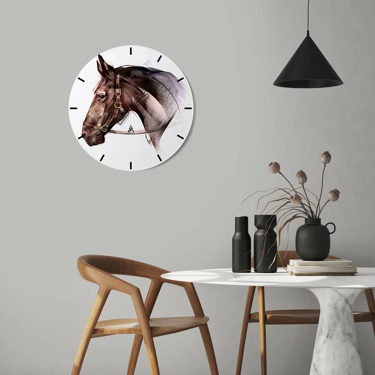 Vægur, Uret - Et kunstnerisk gengivet portræt af en hest mod en lys baggrund - 30x30cm - Sikke en charme - Moderne vægdekoration til stue, køkken og soveværelse ARTTOR