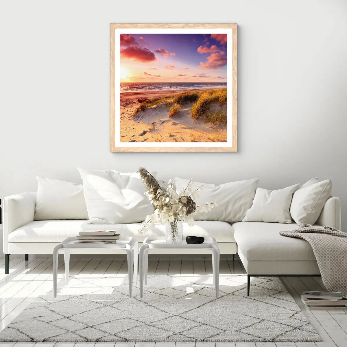 Plakat i ramme af lyst egetræ - Luften dufter allerede af sommer - 50x50 cm