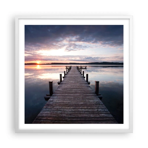 Plakat i hvid ramme - Den tavse grænse mellem dag og nat - 60x60 cm