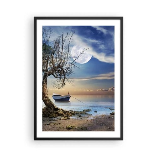 Plakat i sort ramme - Landskab med en båd, et træ og månen mod en baggrund af roligt vand - 50x70cm - Er dette enden eller begyndelsen? - Moderne vægdekoration til stue og soveværelse ARTTOR