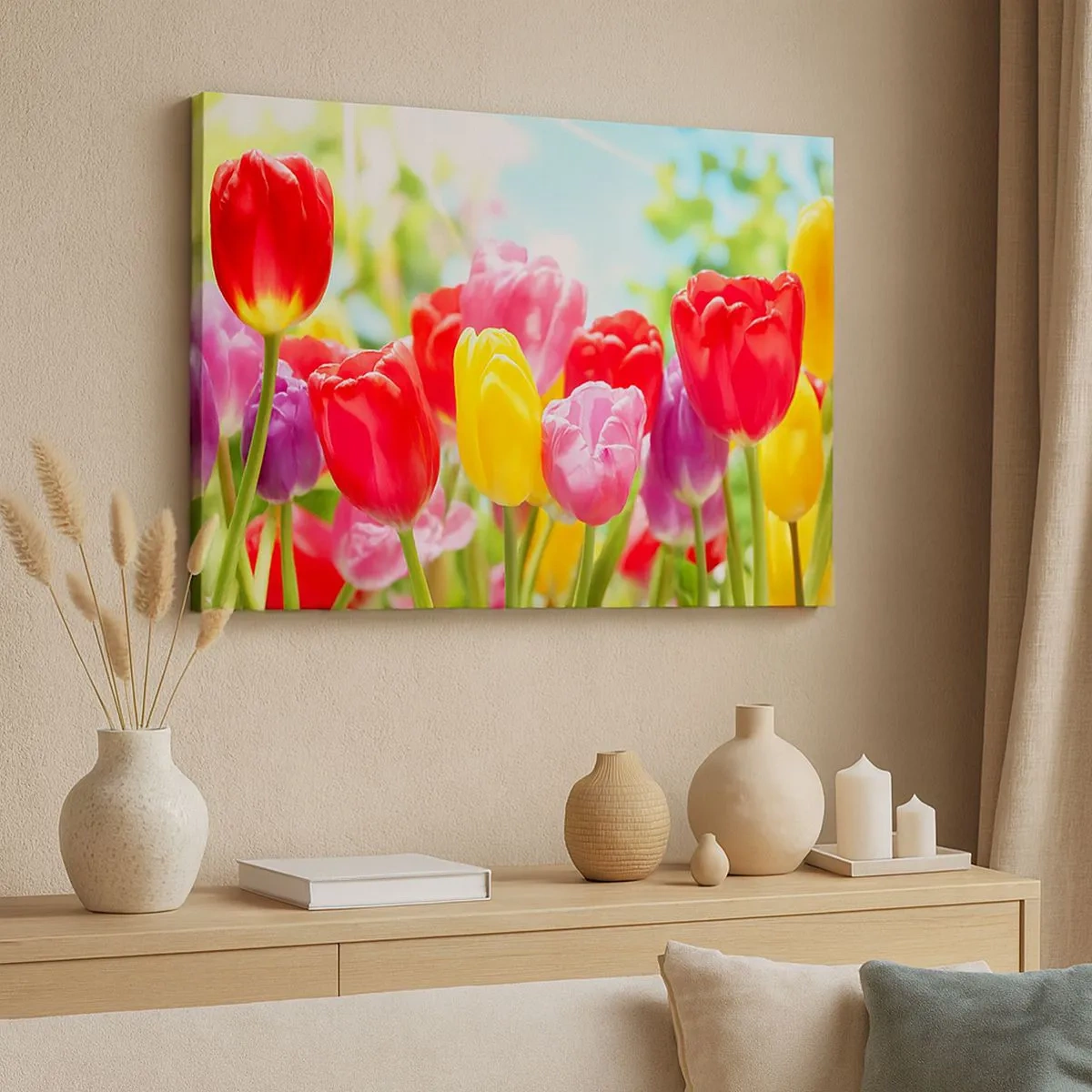 Lærredstryk - Billede på lærred - Farverige tulipaner i fuldt flor mod en forårsbaggrund - 70x50cm - Det er os, maj måneds farver! - Moderne vægdekoration til stue og soveværelse ARTTOR