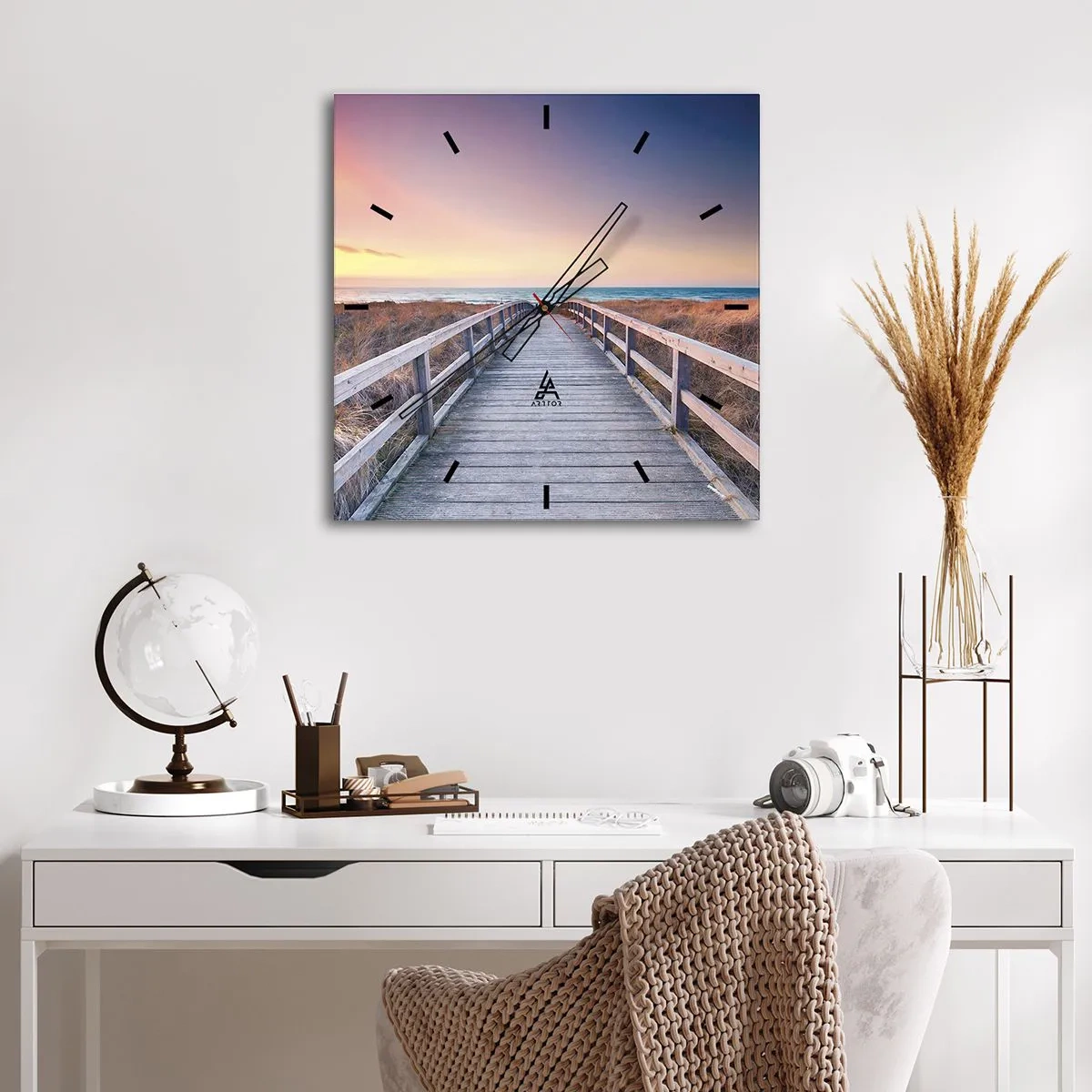 Vægur, Uret - Baltisk aften aura - 30x30 cm