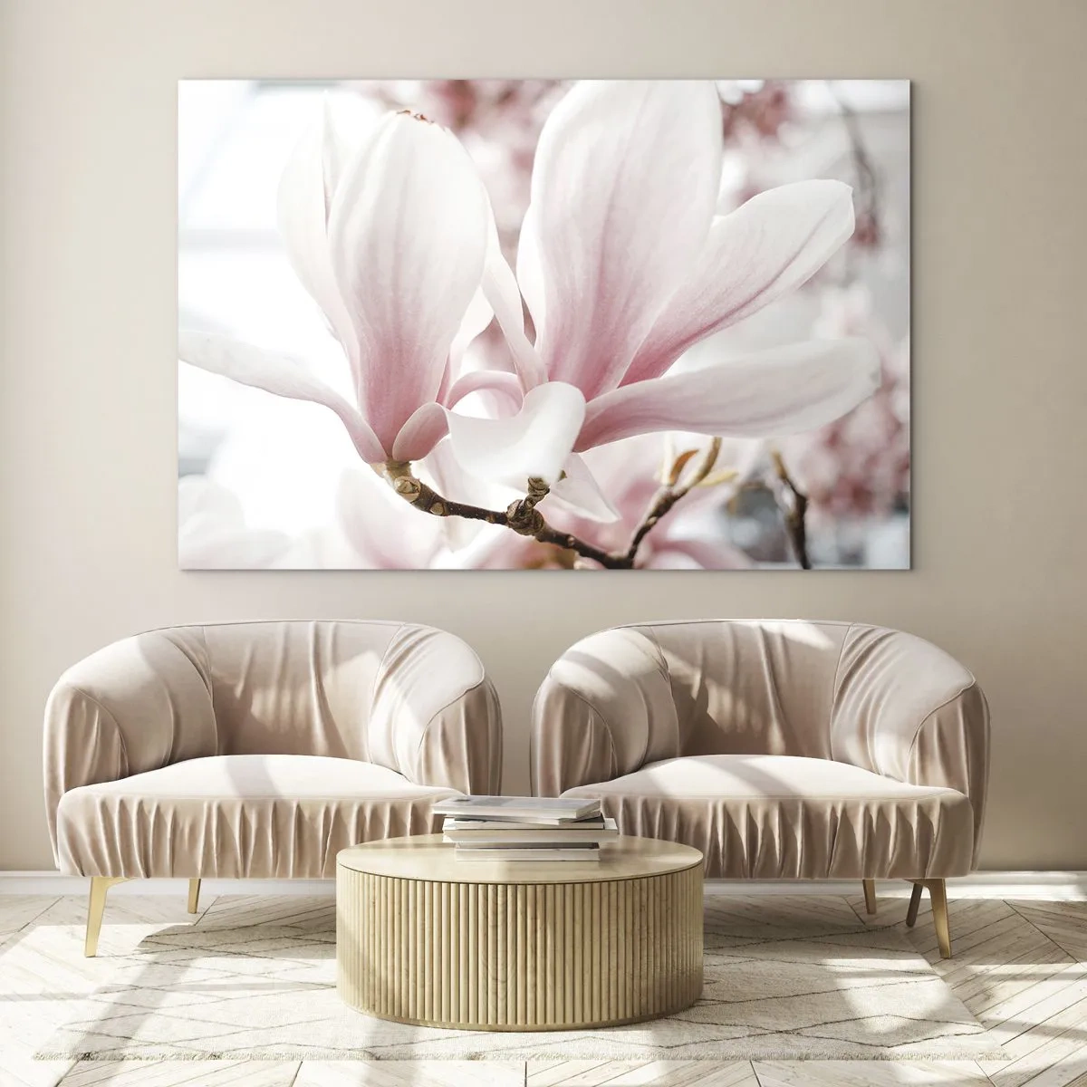 Billede på glas - Delikate lyserøde magnolier i nærbillede mod en sløret baggrund - 70x50cm - Ømhedens umådelighed - Moderne vægdekoration til stue og soveværelse ARTTOR
