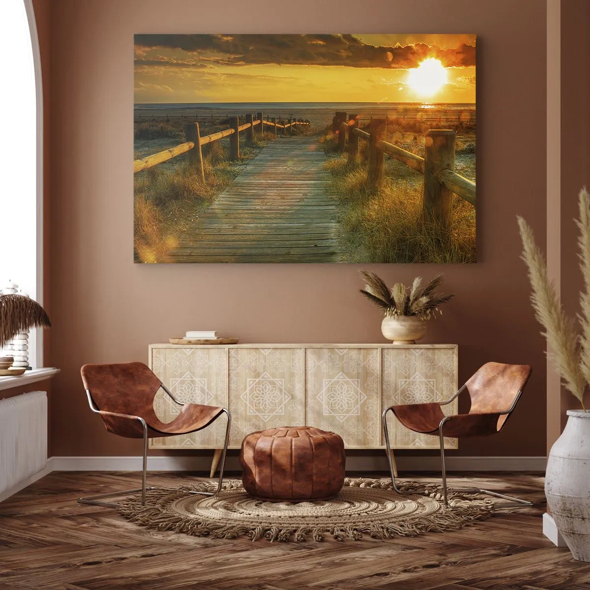 Lærredstryk - Billede på lærred - En træsti, der fører til stranden i den nedgående sols skær - 70x50cm - Badet i gammelt guld - Moderne vægdekoration til stue og soveværelse ARTTOR