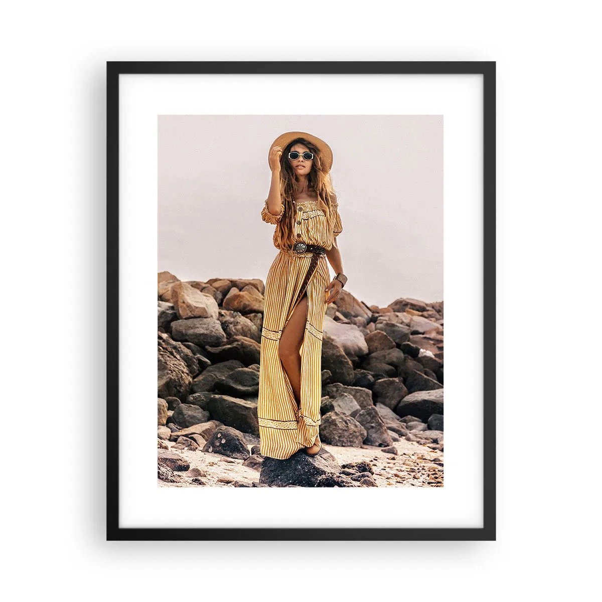 Plakat i sort ramme - Magien ved sten - 40x50 cm