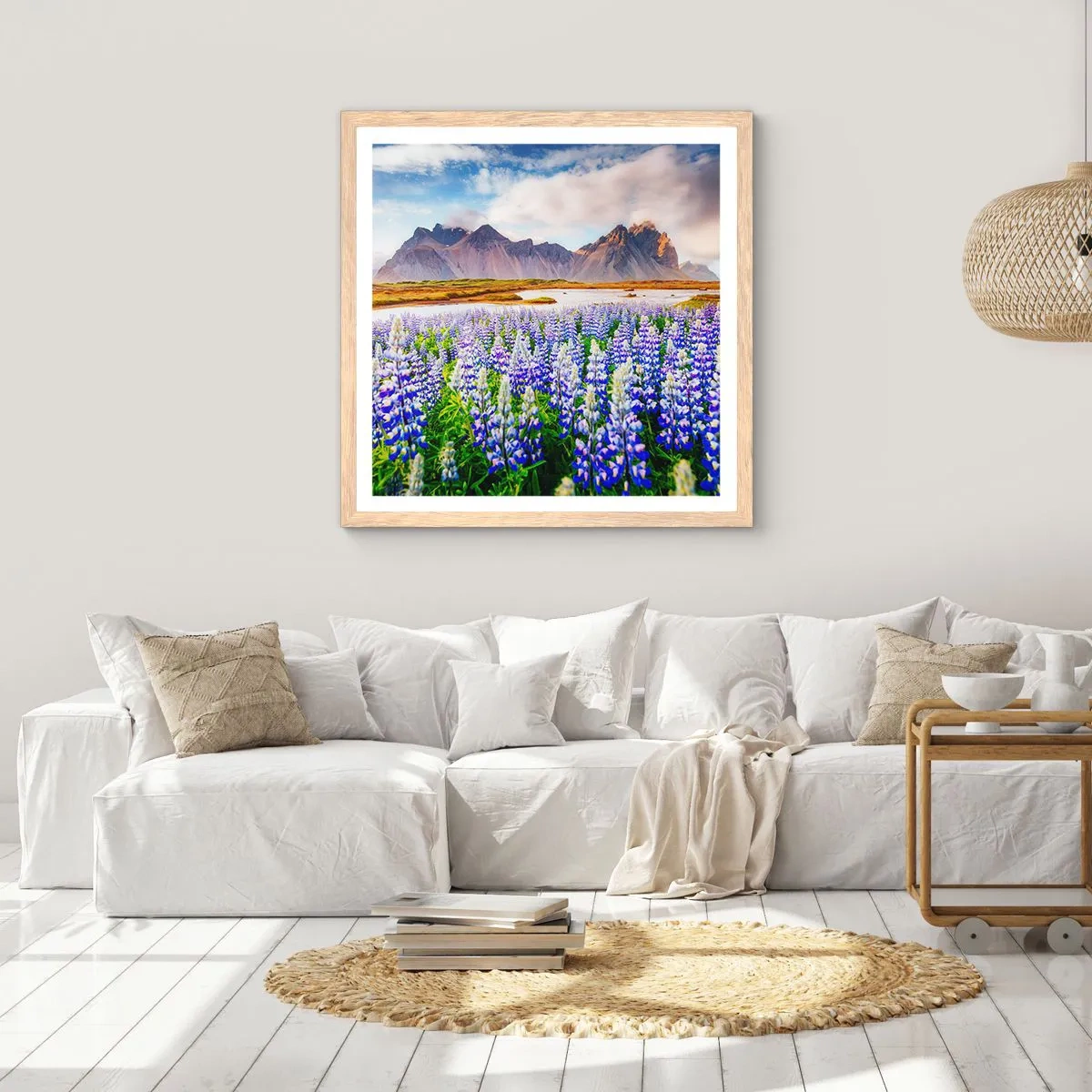 Plakat i ramme af lyst egetræ - Styrke og strenghed ved siden af blidhed - 30x30 cm