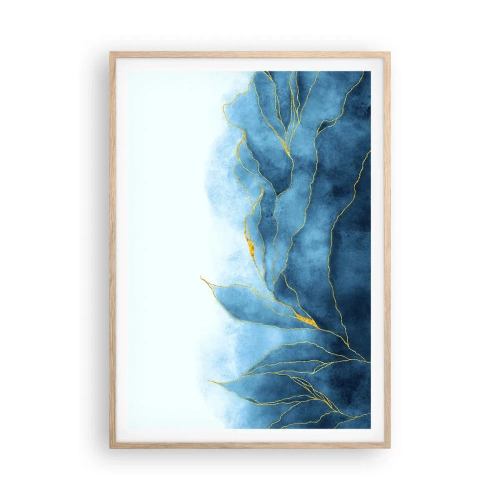 Plakat i ramme af lyst egetræ - Blå i guld - 70x100 cm