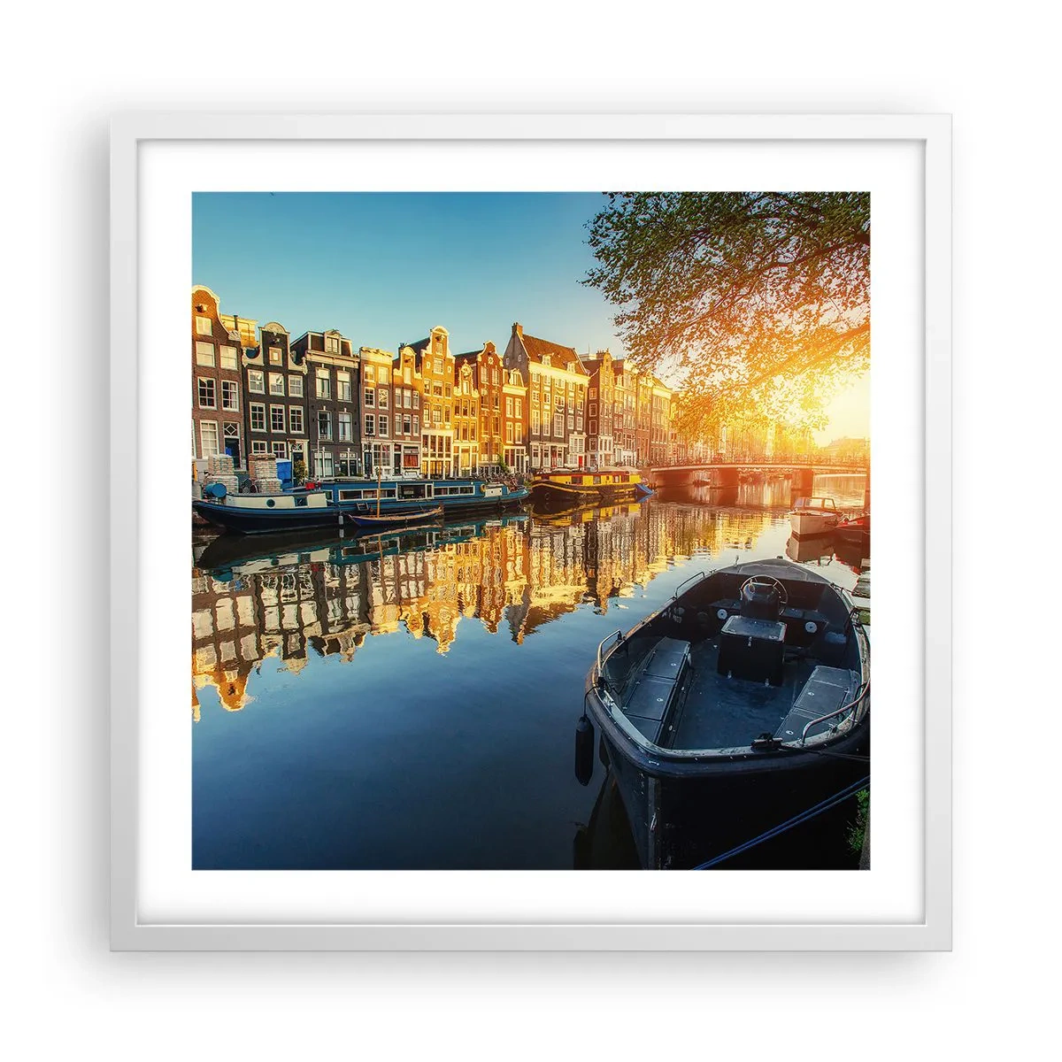 Plakat i hvid ramme - Morgen i Amsterdam - 50x50 cm