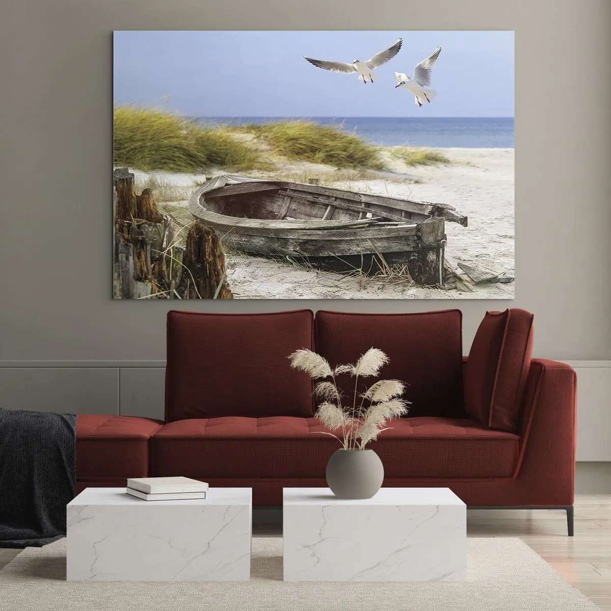 Billede på glas - Træbåd på stranden med måger i flugt - 70x50cm - Badet i vinden - Moderne vægdekoration til stue og soveværelse ARTTOR