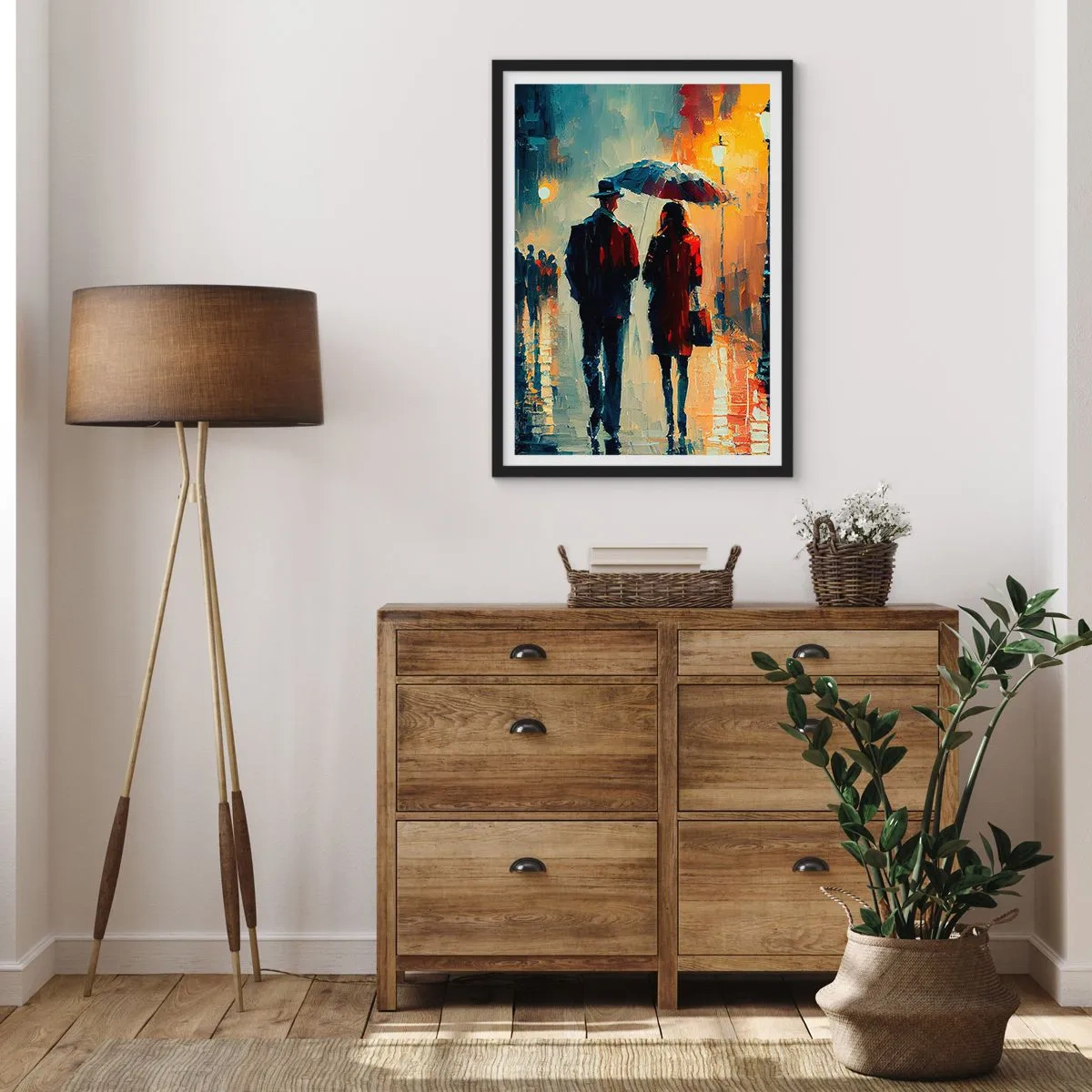 Plakat i sort ramme - Romantisk par under en paraply i regnen - 50x70cm - Urban kærlighedshistorie - Moderne vægdekoration til stue og soveværelse ARTTOR