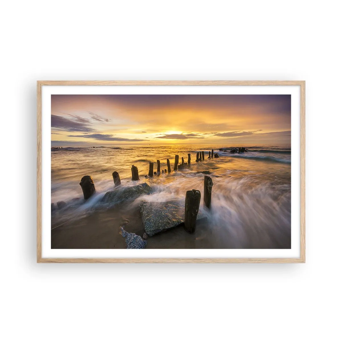 Plakat i ramme af lyst egetræ - Østersøens rå skønhed - 91x61 cm