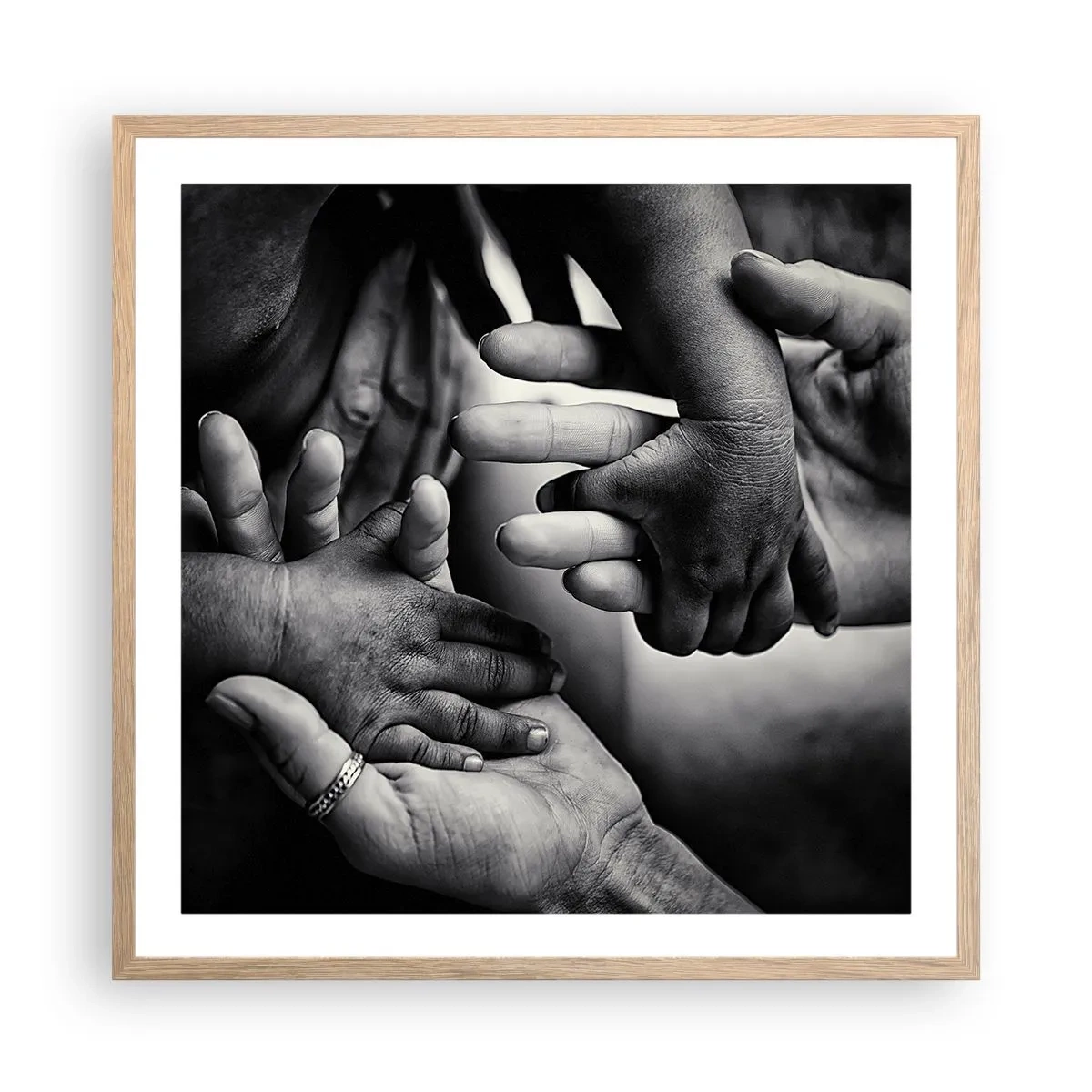 Plakat i ramme af lyst egetræ - At være menneske - 60x60 cm