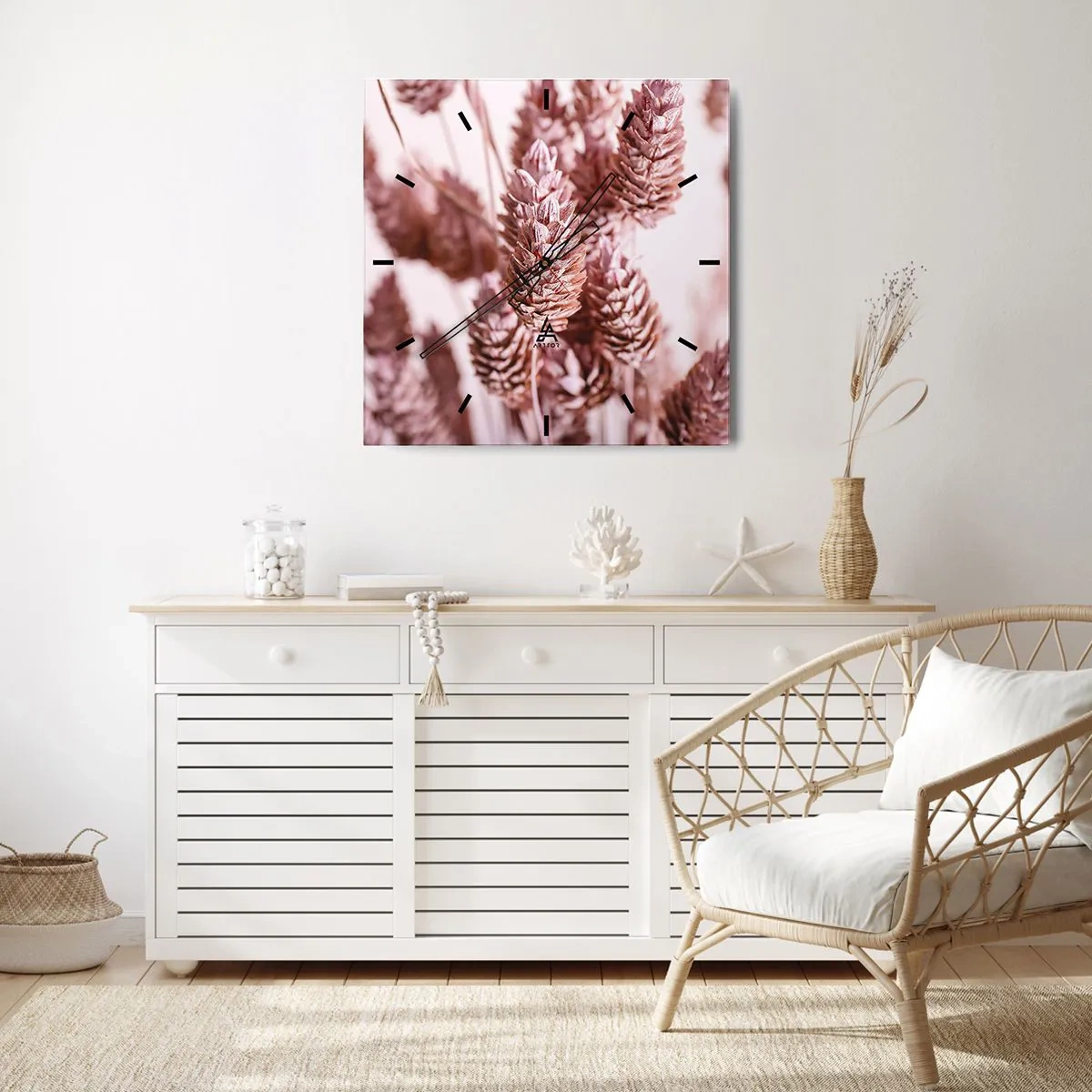 Vægur, Uret - Tilsyneladende ubemærket - 30x30 cm