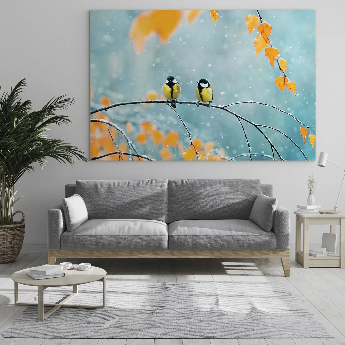 Billede på glas - To bryster sidder på en kvist blandt faldende blade - 70x50cm - Sladder om fugle - Moderne vægdekoration til stue og soveværelse ARTTOR