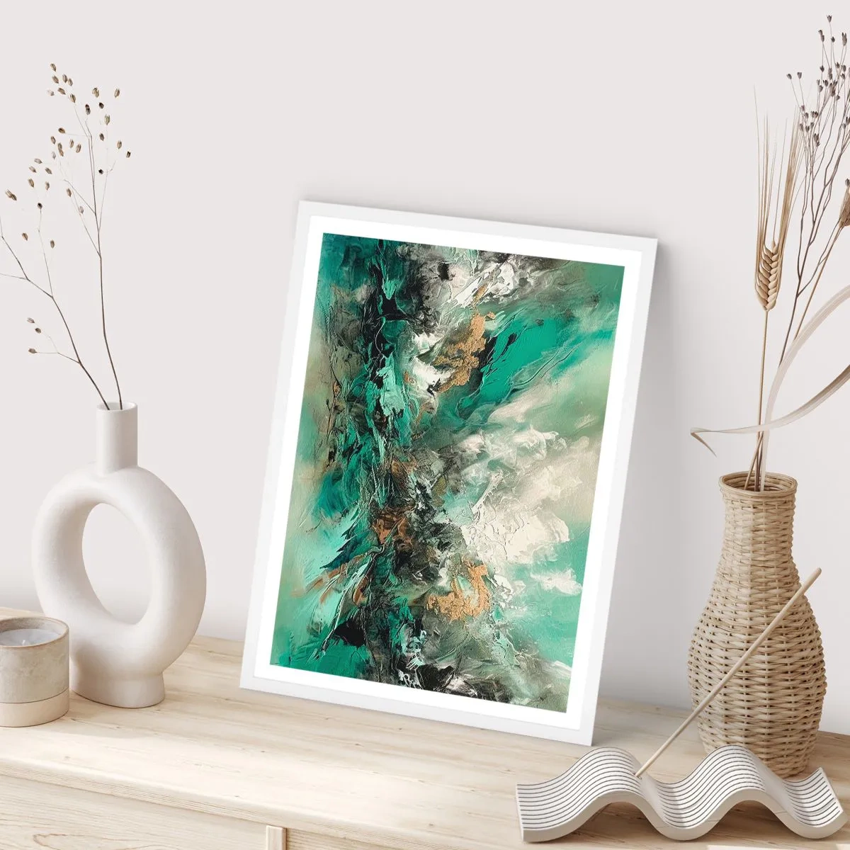 Plakat i hvid ramme - Smaragdsort byld - 40x50 cm