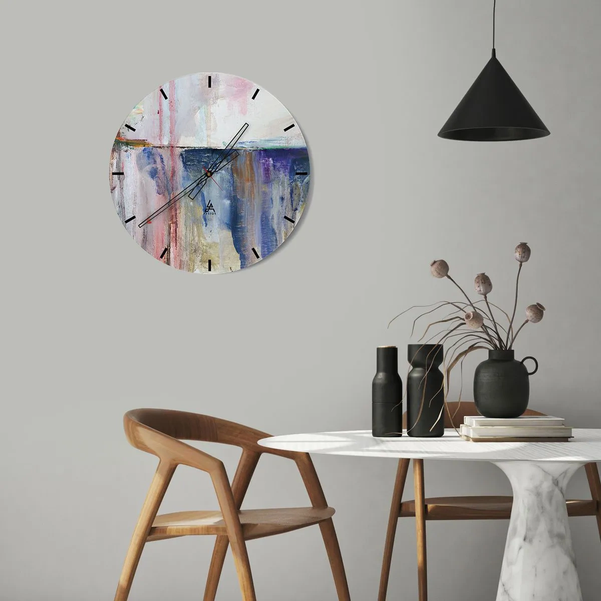 Vægur, Uret - En malerisk komposition med farvestænk i blå og lyserøde nuancer. - 30x30cm - Farverige indtryk og associationer - Moderne vægdekoration til stue, køkken og soveværelse ARTTOR