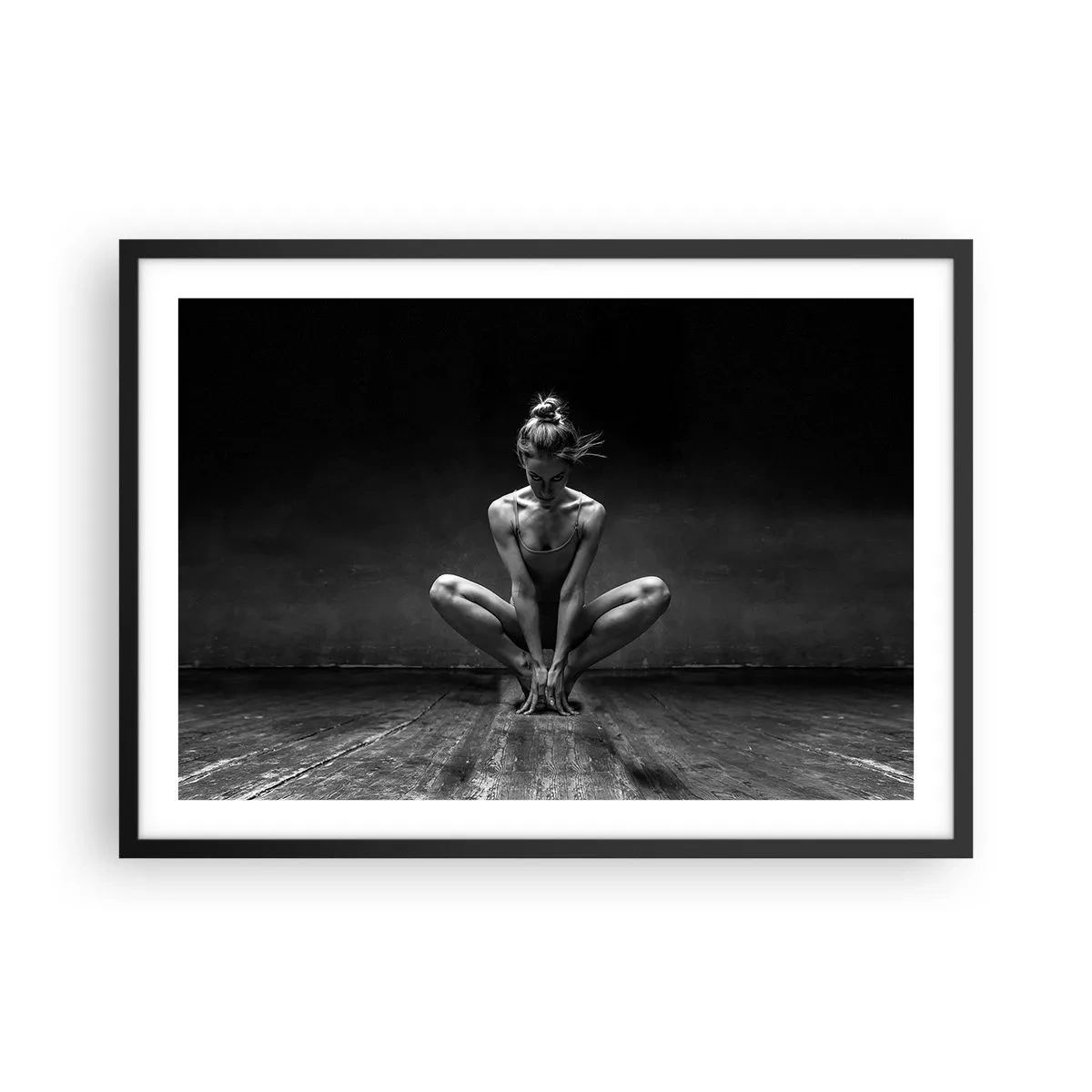 Plakat i sort ramme - Fokuseret danseenergi - 70x50 cm