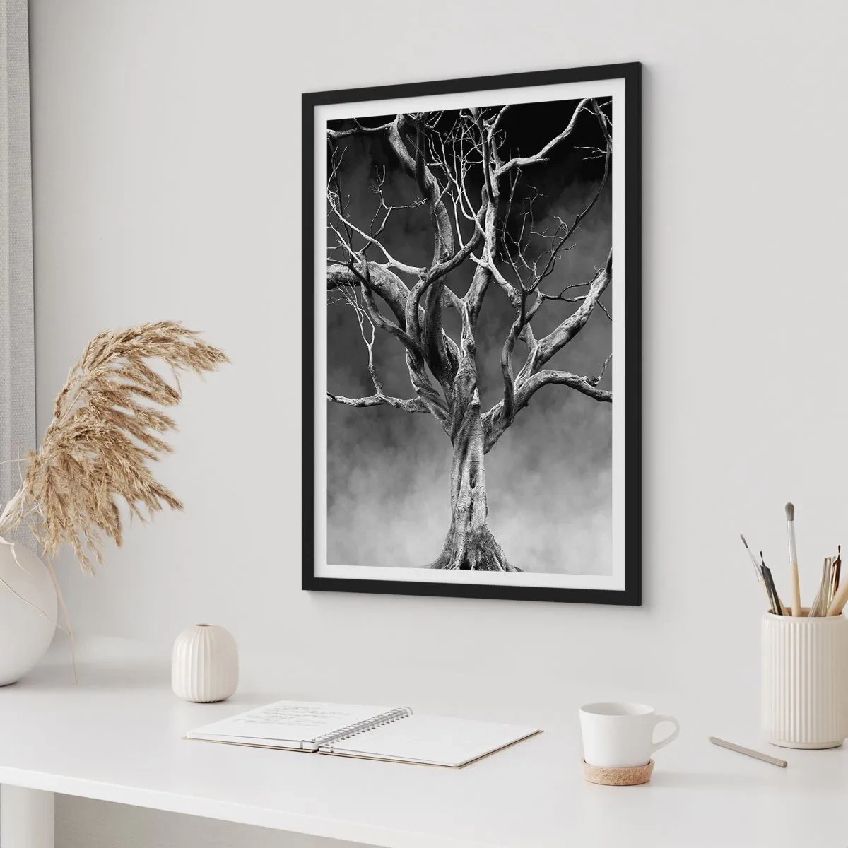 Plakat i sort ramme - Primær og hellig - 40x50 cm