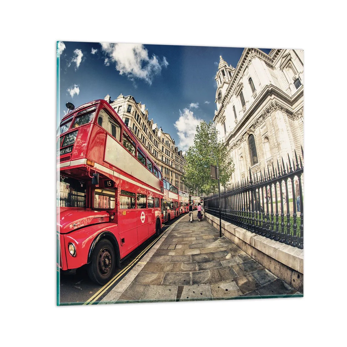 Billede på glas - Gade i London i grå og rødt - 30x30 cm