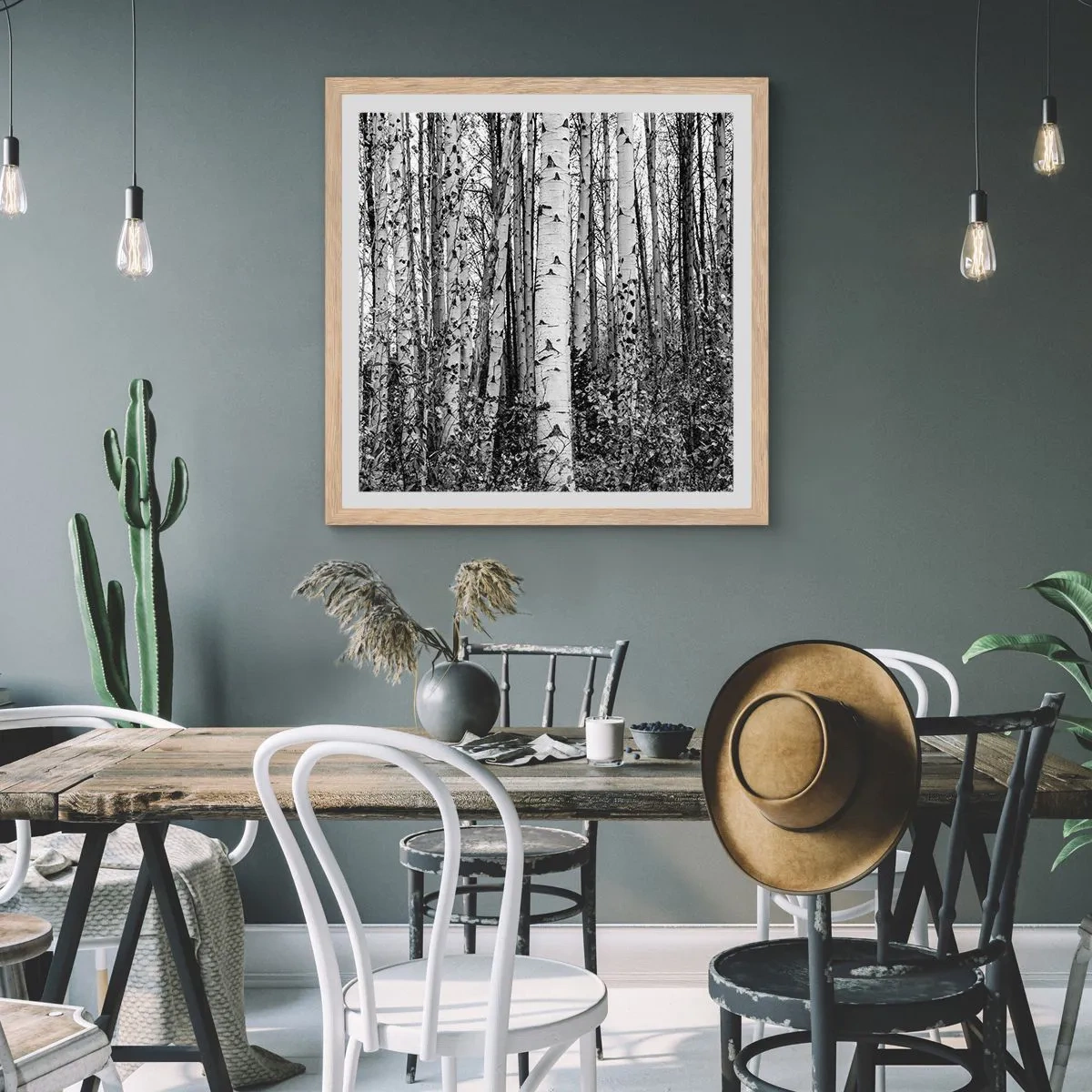 Plakat i ramme af lyst egetræ - Kolonnade af birk - 50x50 cm