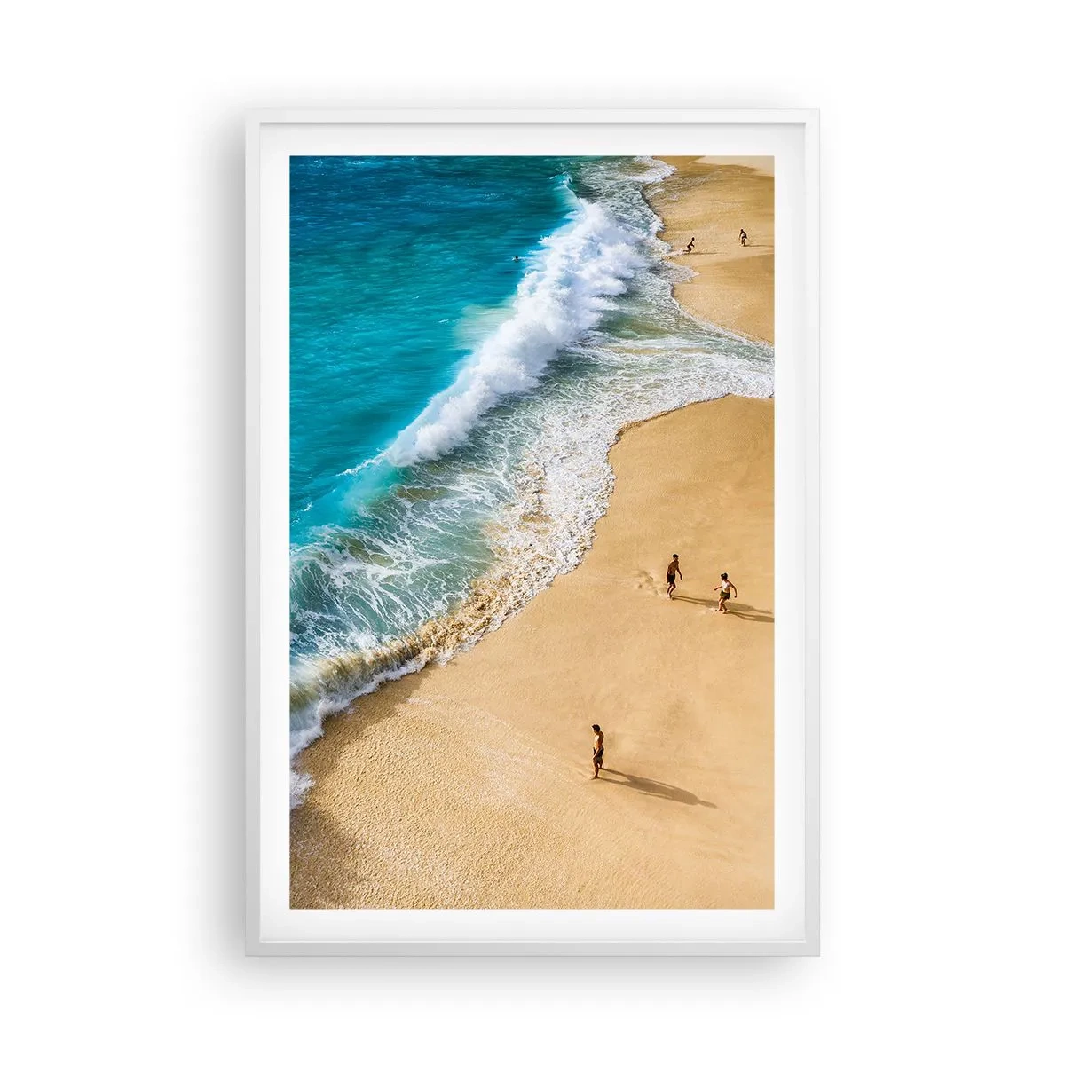 Plakat i hvid ramme - Og så solen, stranden... - 61x91 cm
