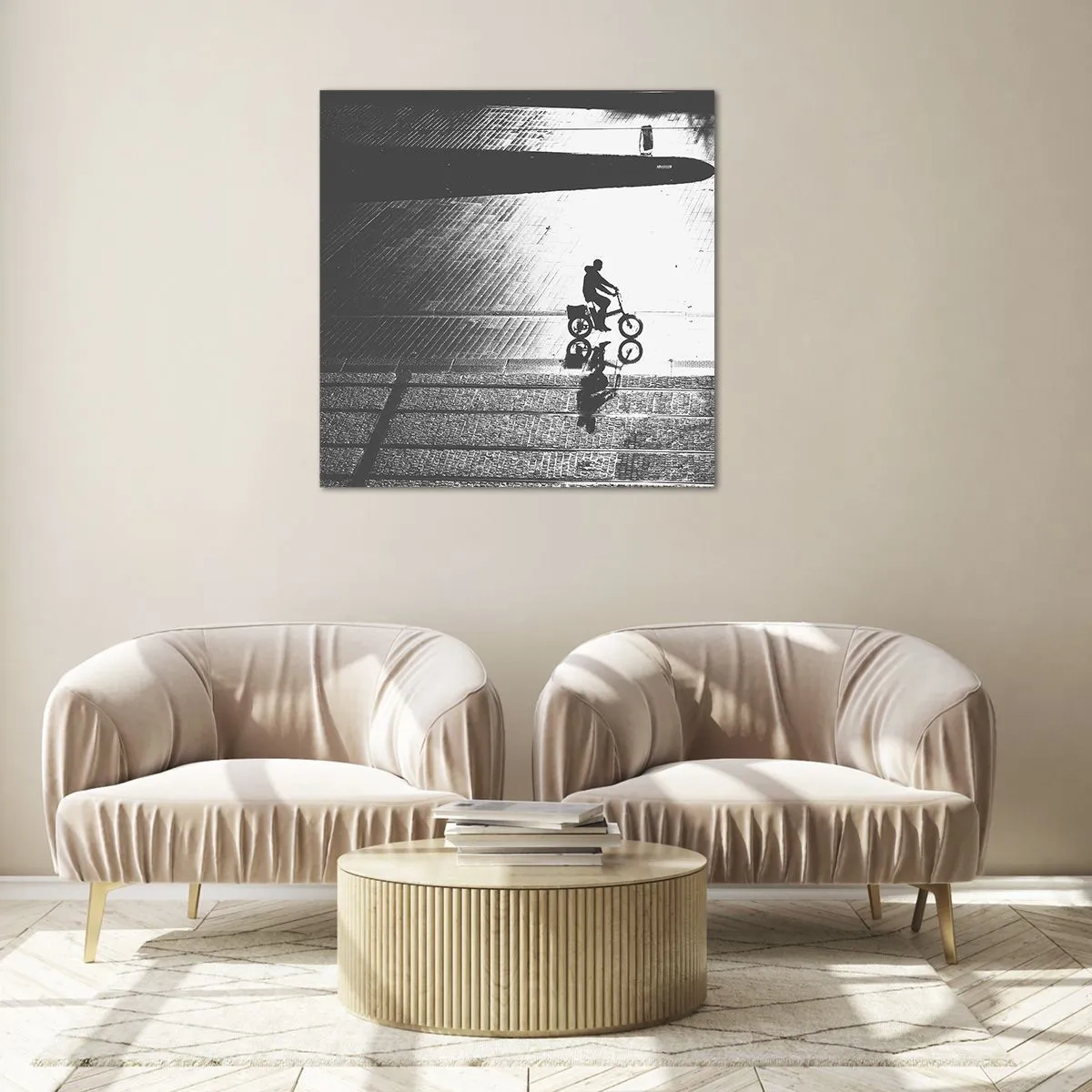 Billede på glas - Fremad, gennem byen - 50x50 cm