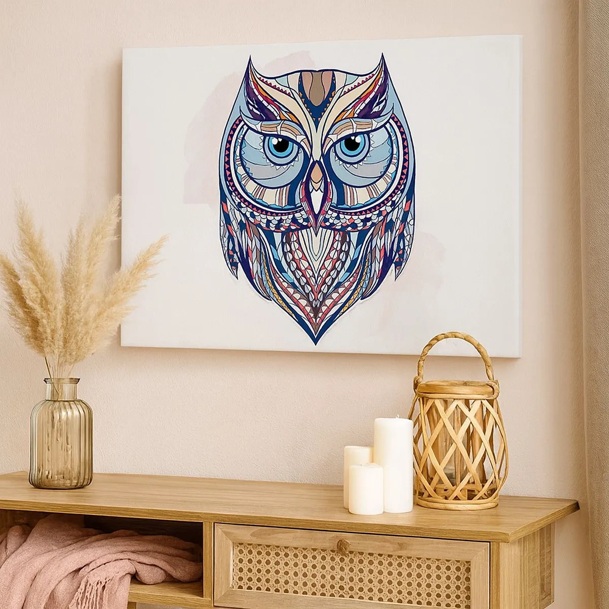 Lærredstryk - Billede på lærred - Geometrisk ugle i nuancer af blå og beige - 70x50cm - Kunstnerisk ornamental ugle - Moderne vægdekoration til stue og soveværelse ARTTOR