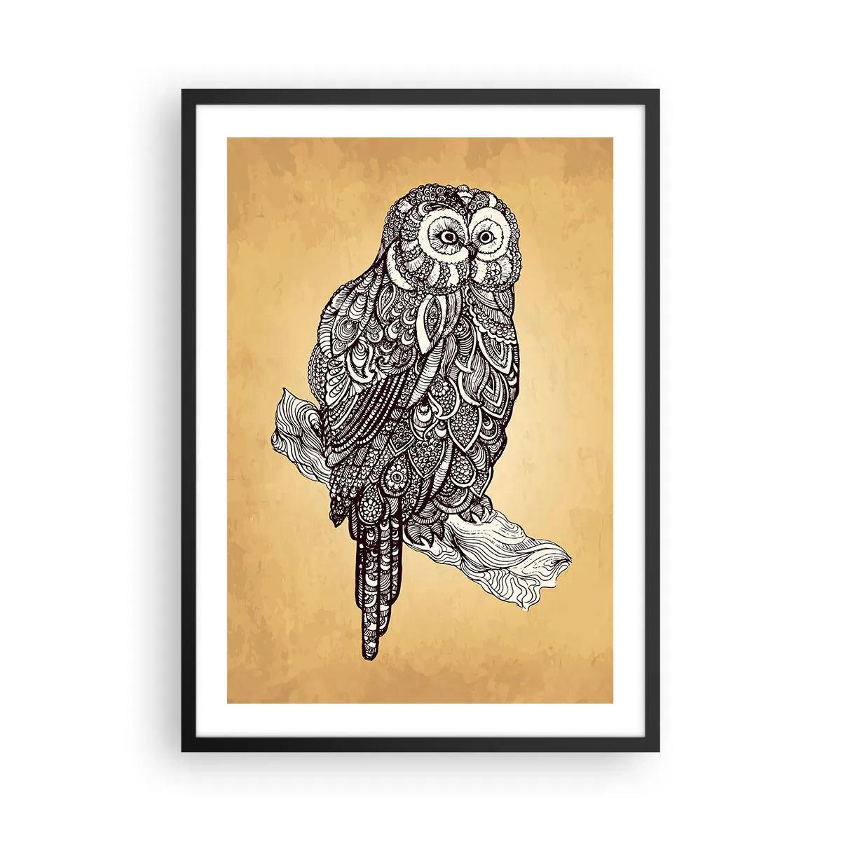 Plakat i sort ramme - En stiliseret ugle i et ornamentalt mønster på en beige baggrund. - 50x70cm - Indviklede ornamenter af visdom - Moderne vægdekoration til stue og soveværelse ARTTOR